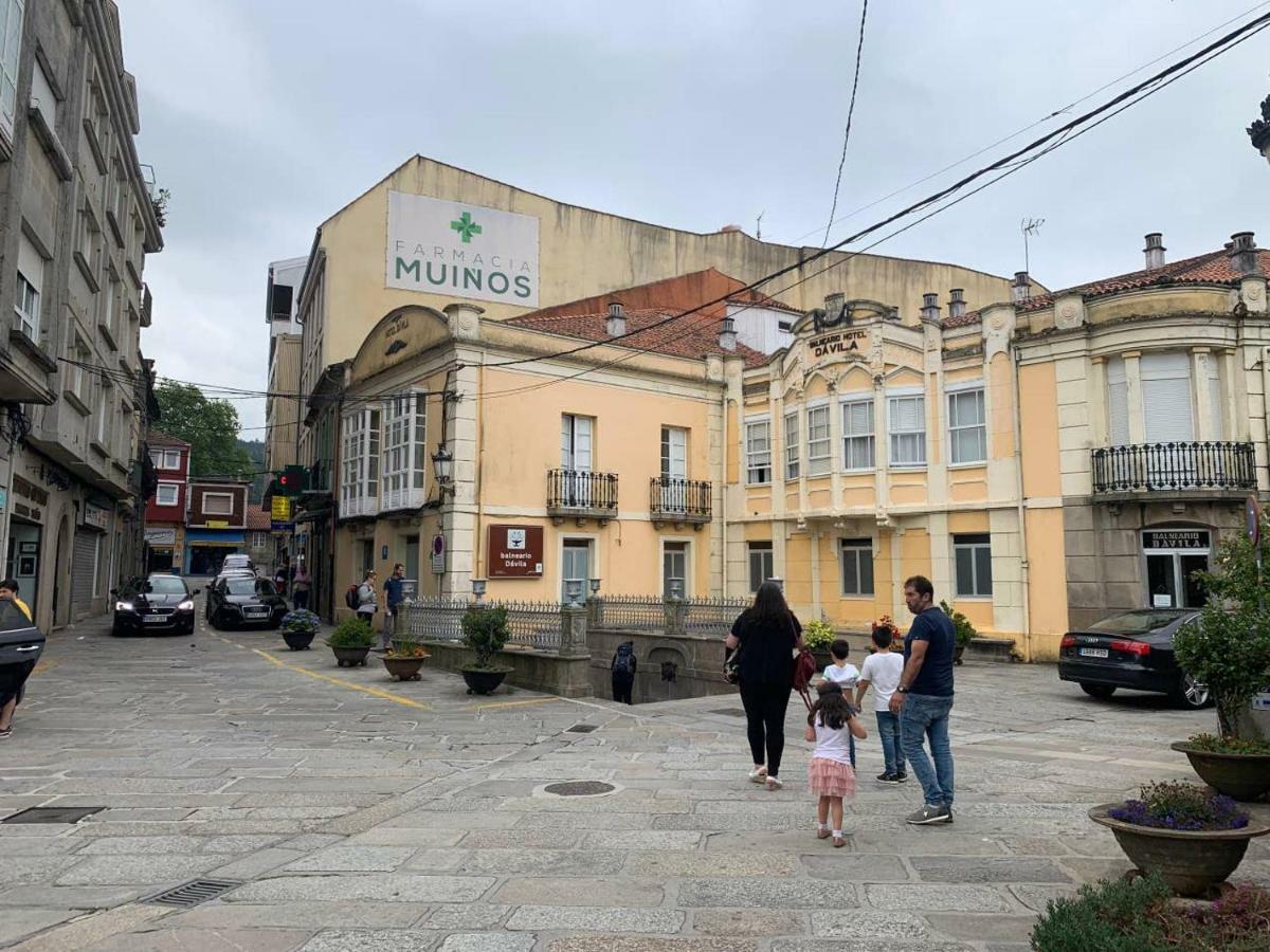 Apartamentos Oliva Caldas De Reis Extérieur photo